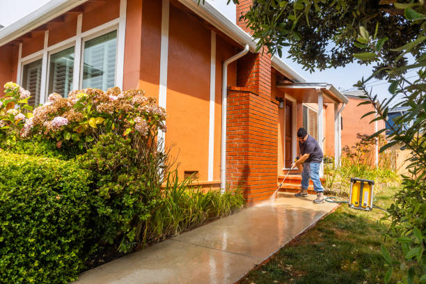 Why Choose Our Certified Pressure Washing Experts for Your Project Needs in Fairfield, TX?